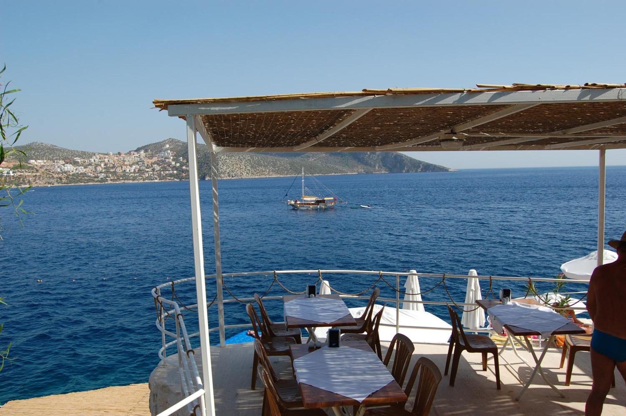 Caretta Hotel Kalkan Kültér fotó