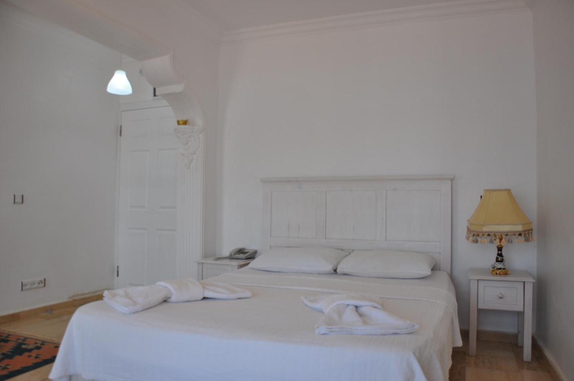 Caretta Hotel Kalkan Szoba fotó